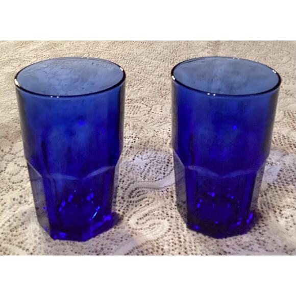 2 Libbey Crisa Glass Cobalt Blue Tumblers 8 Panel Heavy Glasses 5.5" Vintage - Picture 1 of 11